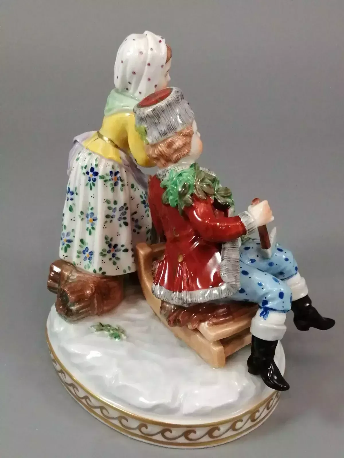 Young Couple Figurine By Carl Thieme ,Potschappel C. 1902 photo vinterior