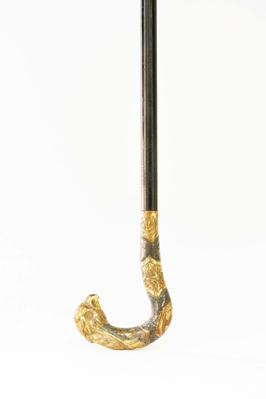 photo furniture Parasol Made Of Silk And Fabric Around 1920s