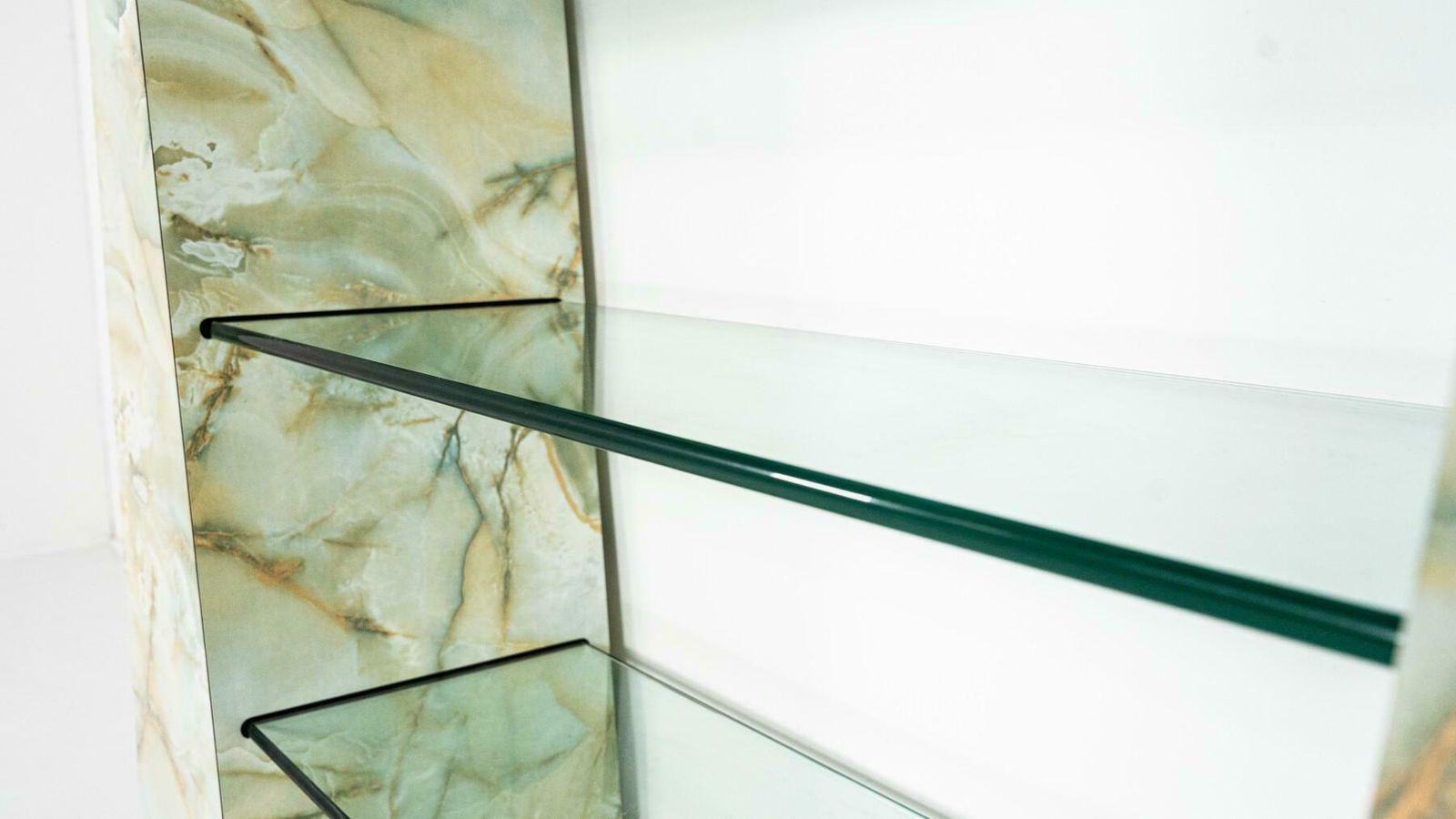 photo vinterior Mid Century Modern Shelve, Stone And Glass, 1970s