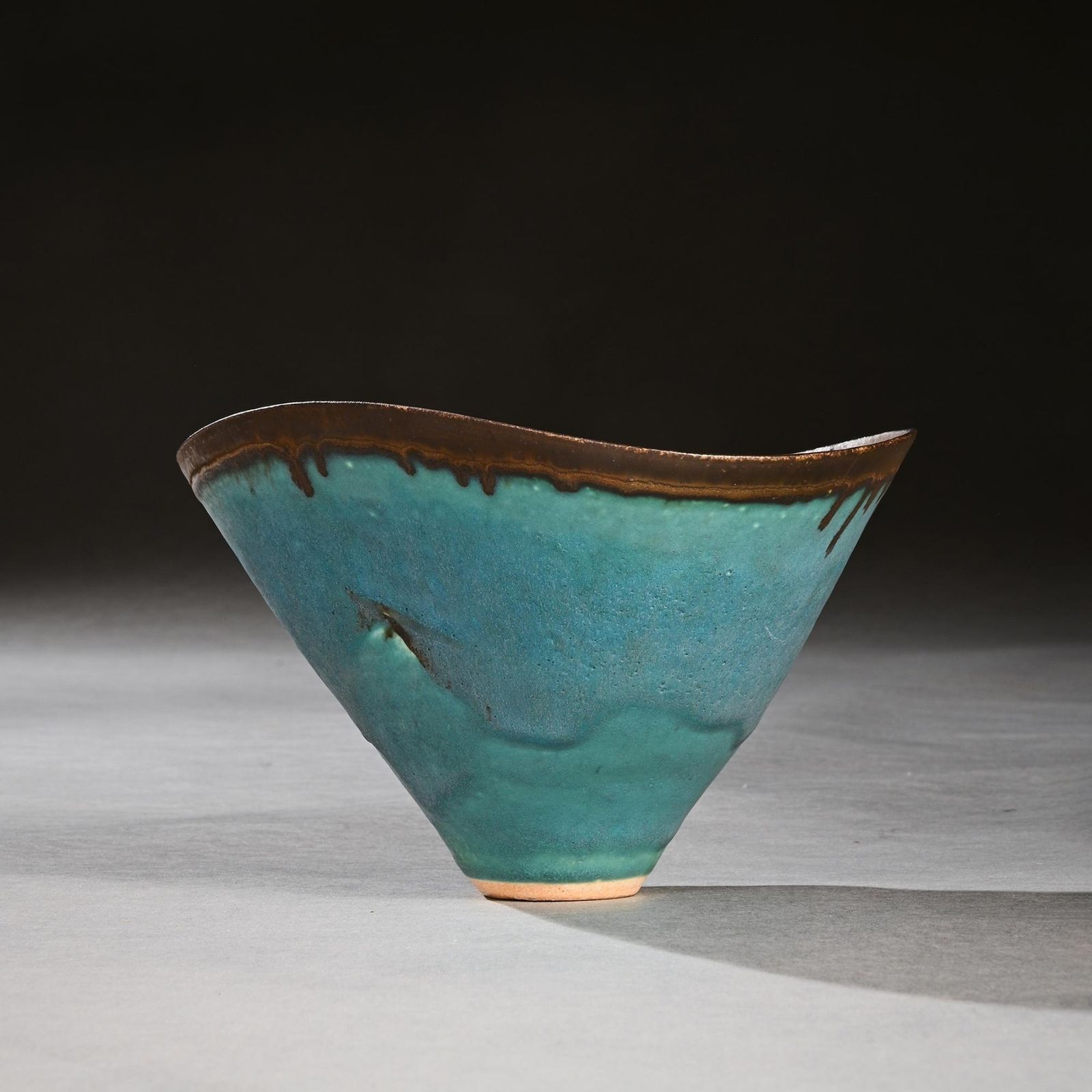 A Fine Dame Lucie Rie Turquoise Blue Stoneware Bowl With Dripping Manganese Glaze And Wavy Rim photo furniture