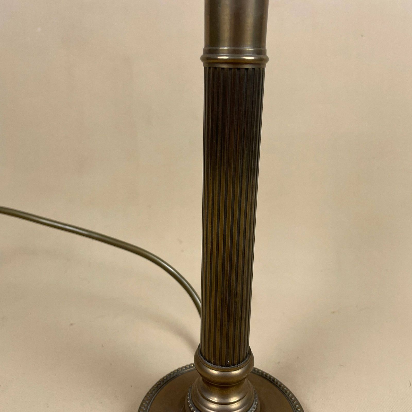Antique Metal Gold Brass Lamp Light Bedside Side Table Desk Column Ornate Detail Round Base Antique Medium Vintage Pattern Candle Valsan photo 59.0