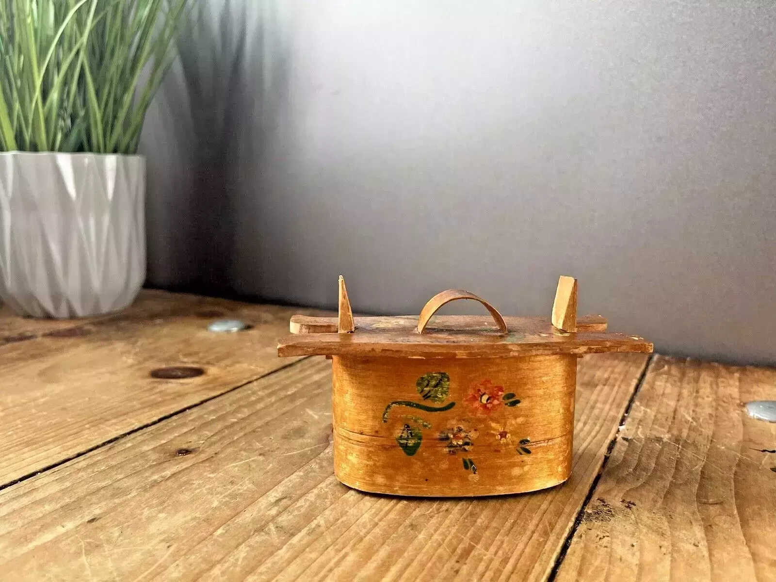 Mini Antique Swedish Svepask Tine Bentwood Folk Art Painted Box Scandi Kitchen photo vinterior
