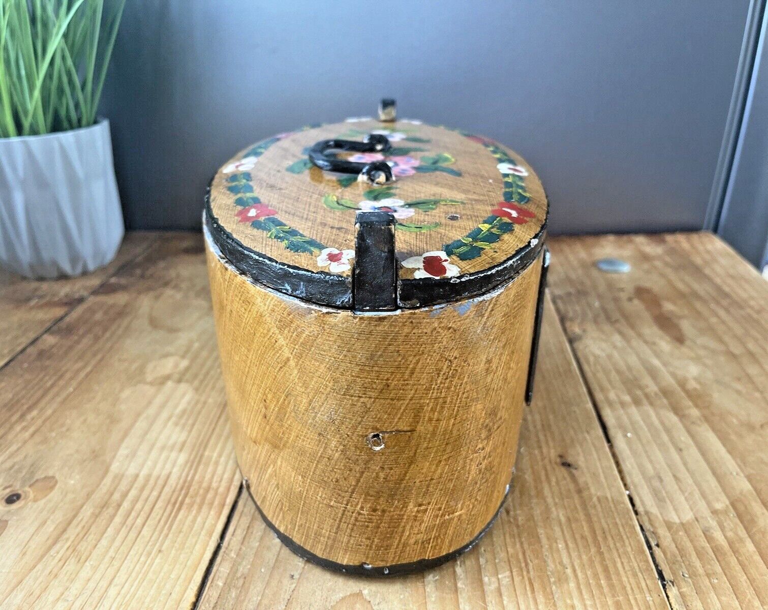 Large Antique Swedish Svepask Tine Bentwood Folk Art Painted Box Scandi Kitchen photo vinterior