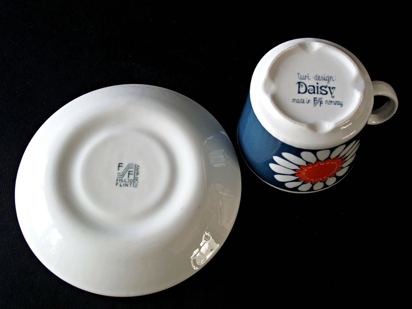 Turi Design Daisy Cup And Saucer By Figgjo Flint, Norway, Designed By Turi Gramstad Oliver photo vintage