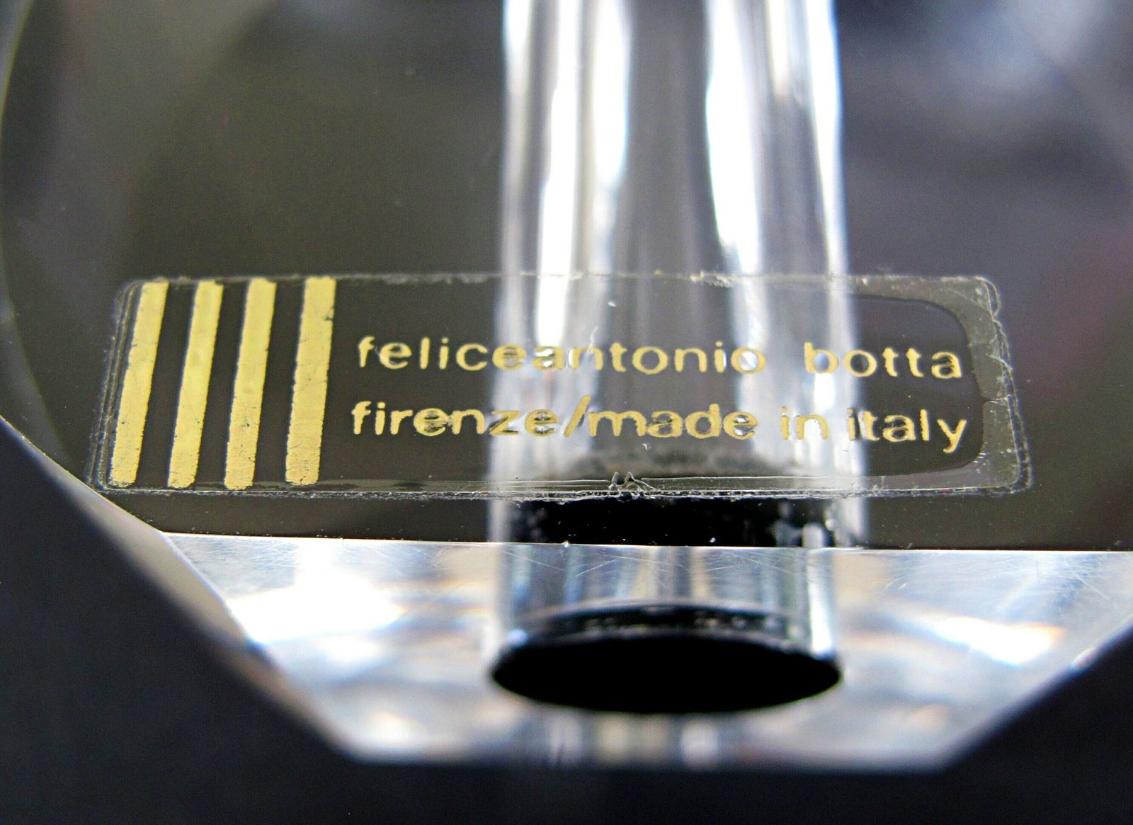 photo for sale Feliceantonio Botta Lucite Vase   Clear Lucite Soliflore Vase By Felice Antonio Botta Of Italy