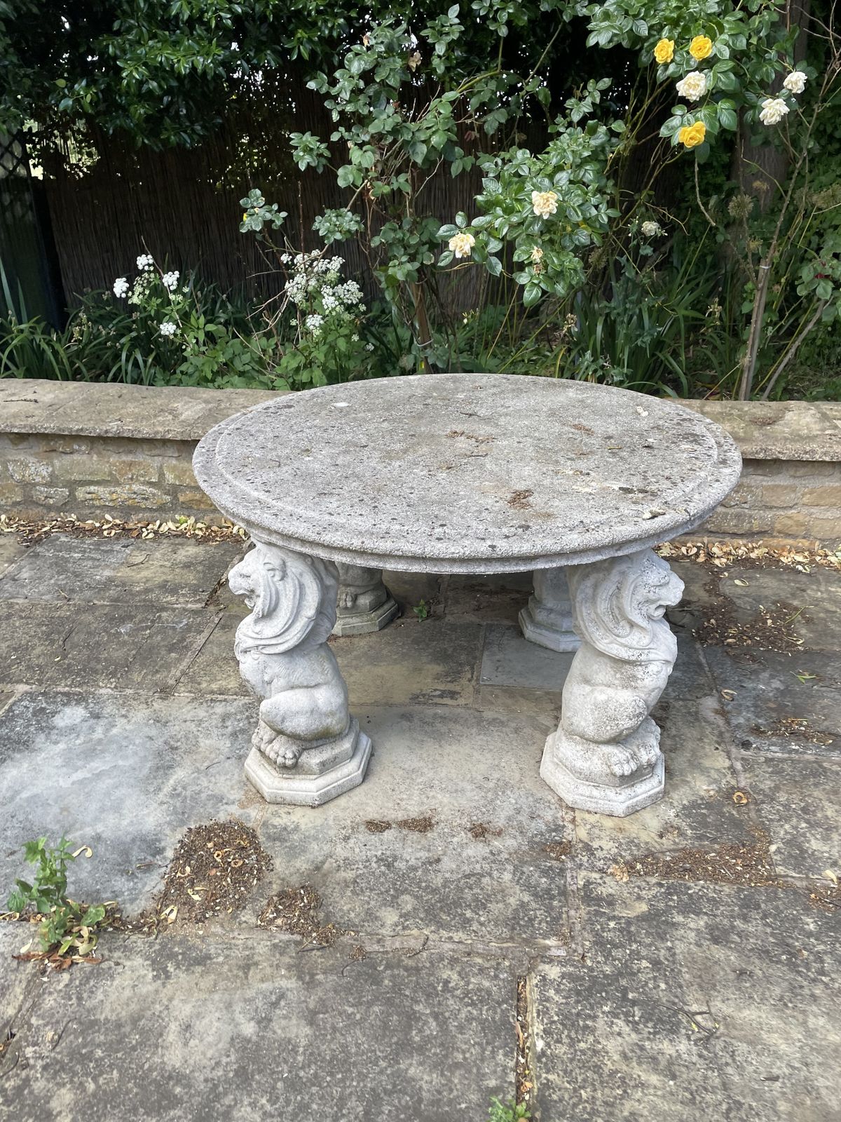 Stone Outdoor Circular Table With Lion Supports Rrp £1459 photo for sale