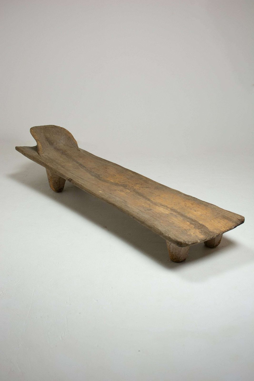 Senufo Day Bed, Ivory Coast, West Africa Circa 1960. photo vinterior