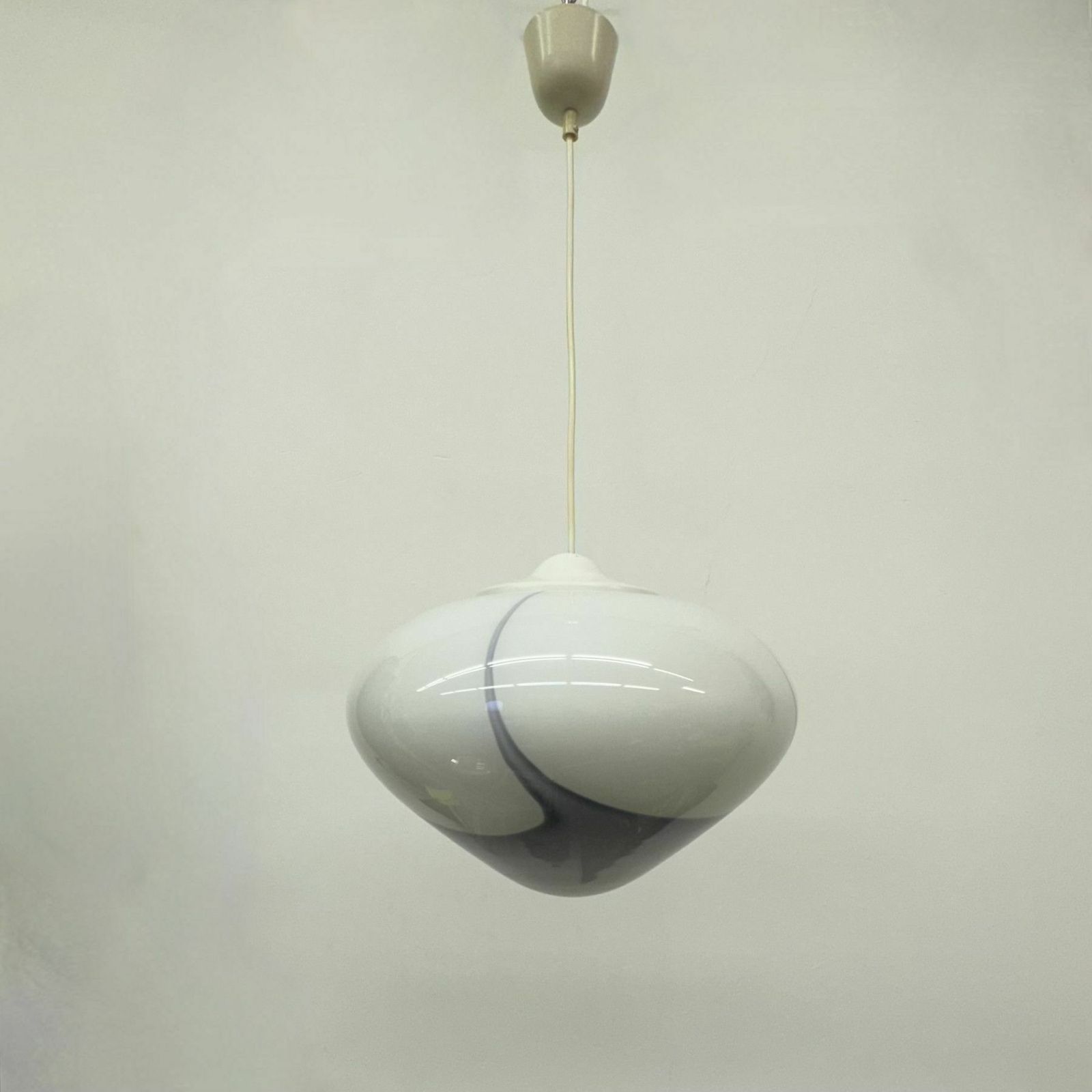 Peil & Putzer Hanglamp, Jaren 1970 photo furniture