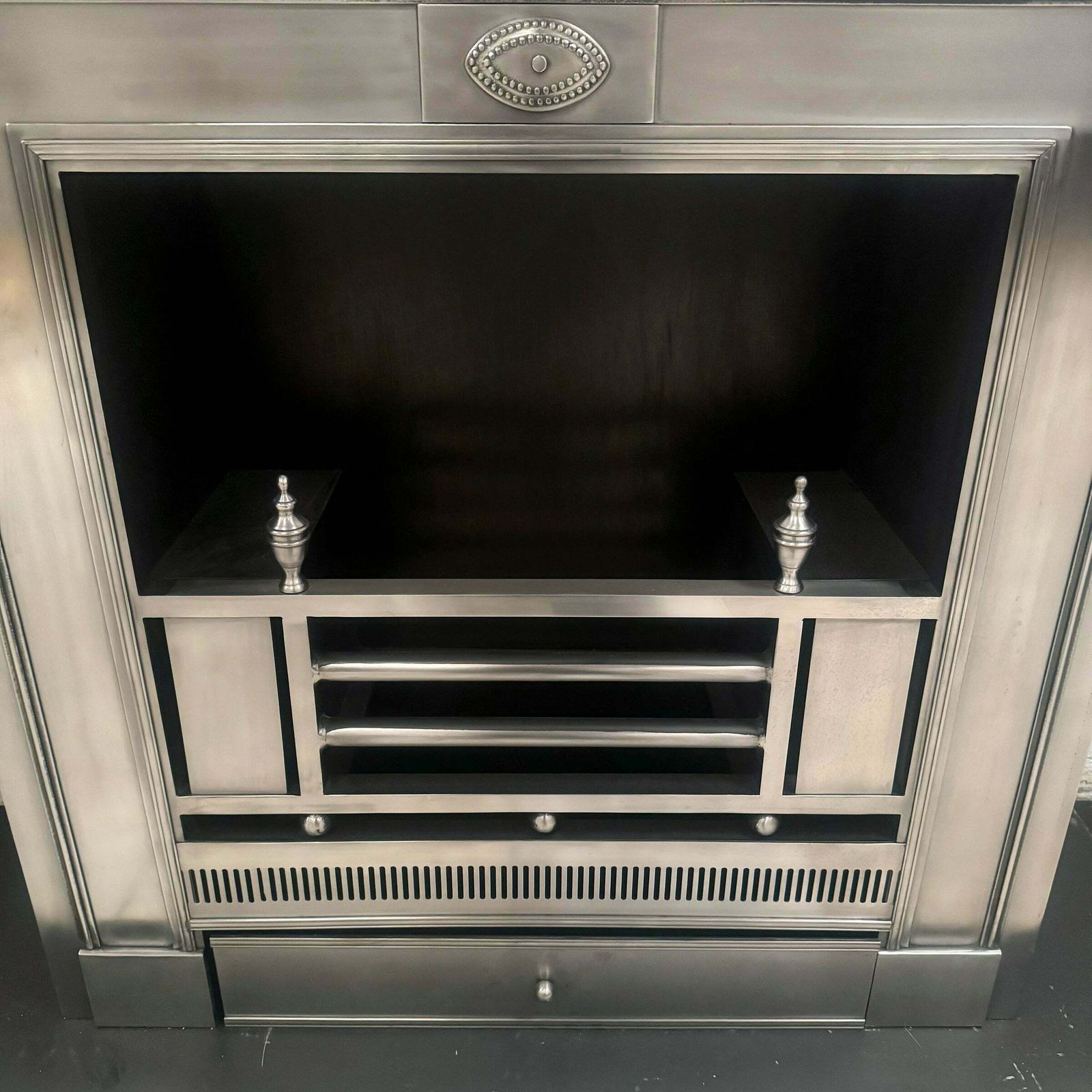 Reclaimed Georgian Style Register Grate photo Home Fixtures