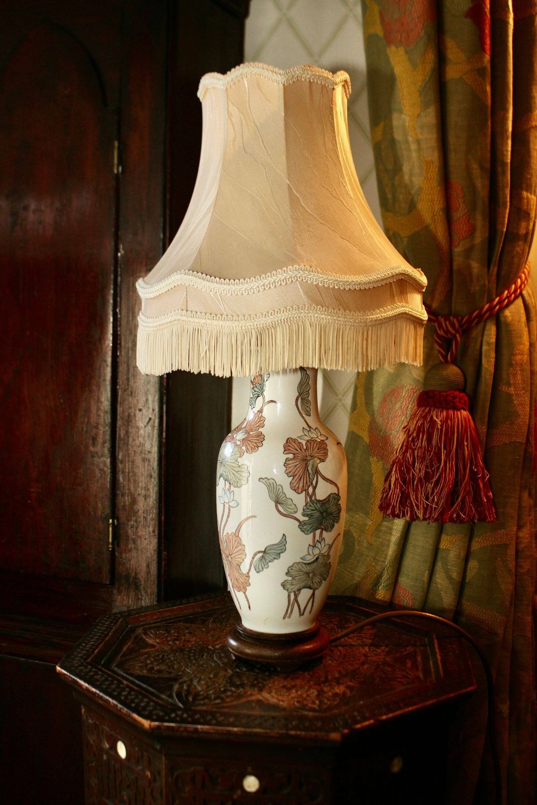 An Attractive Oriental Water Lily Porcelain Lamp On Stand With Pale Pink Shade photo for sale