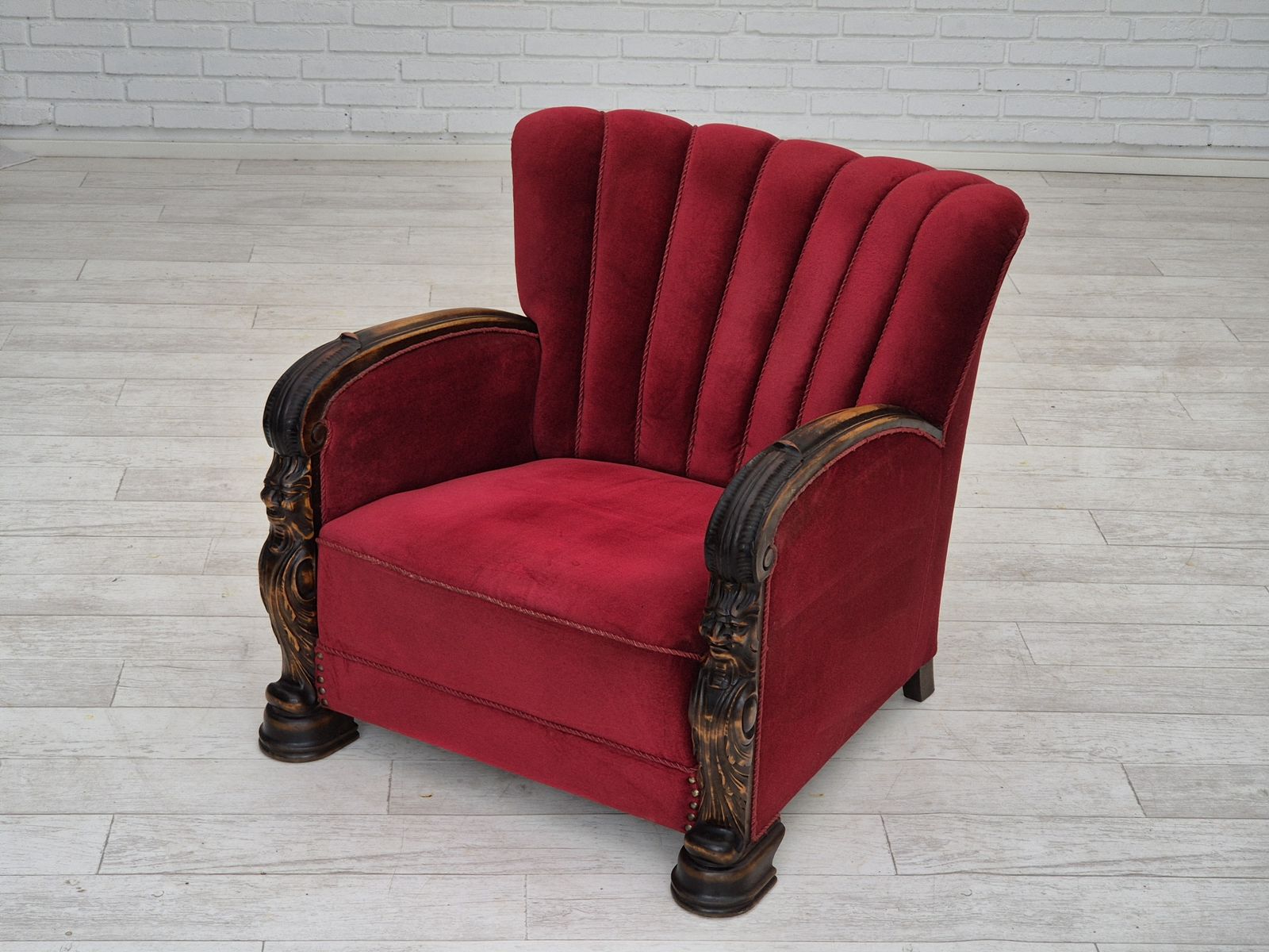 Ca. Jaren 1950, Deense Fauteuil Met Voetenbank, Meubelvelours, Essenhout. photo vintage