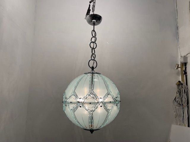 Large Bevelled Glass Sphere By Zero Quattro For Fontana Arte 1970’s photo 1990.0