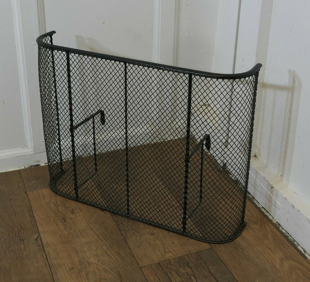 Petite Victorian Nursery Fire Guard photo furniture