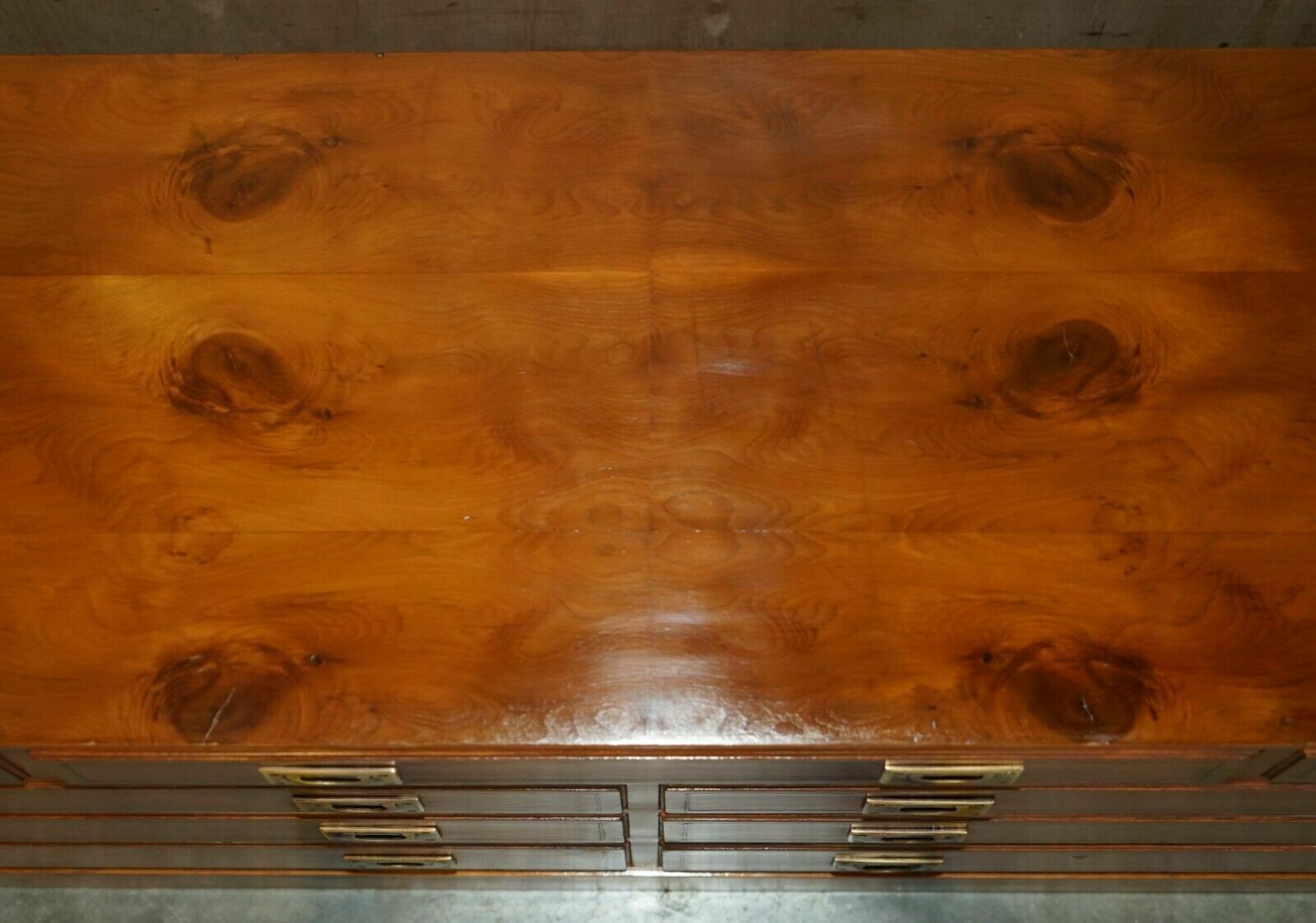 photo furniture Fine Restored Traditionally French Polished Burr Elm Military Campaign Sideboard