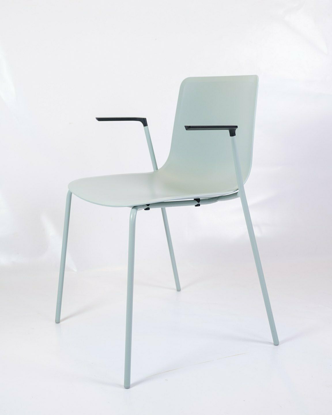 Set Of 6 Pato Chairs Lacquered In Blue With Black Armrests By Hee Willing & Ludvik For Fredericia Furniture photo furniture