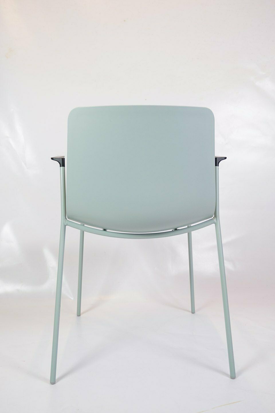 Set Of 6 Pato Chairs Lacquered In Blue With Black Armrests By Hee Willing & Ludvik For Fredericia Furniture photo 1485.0