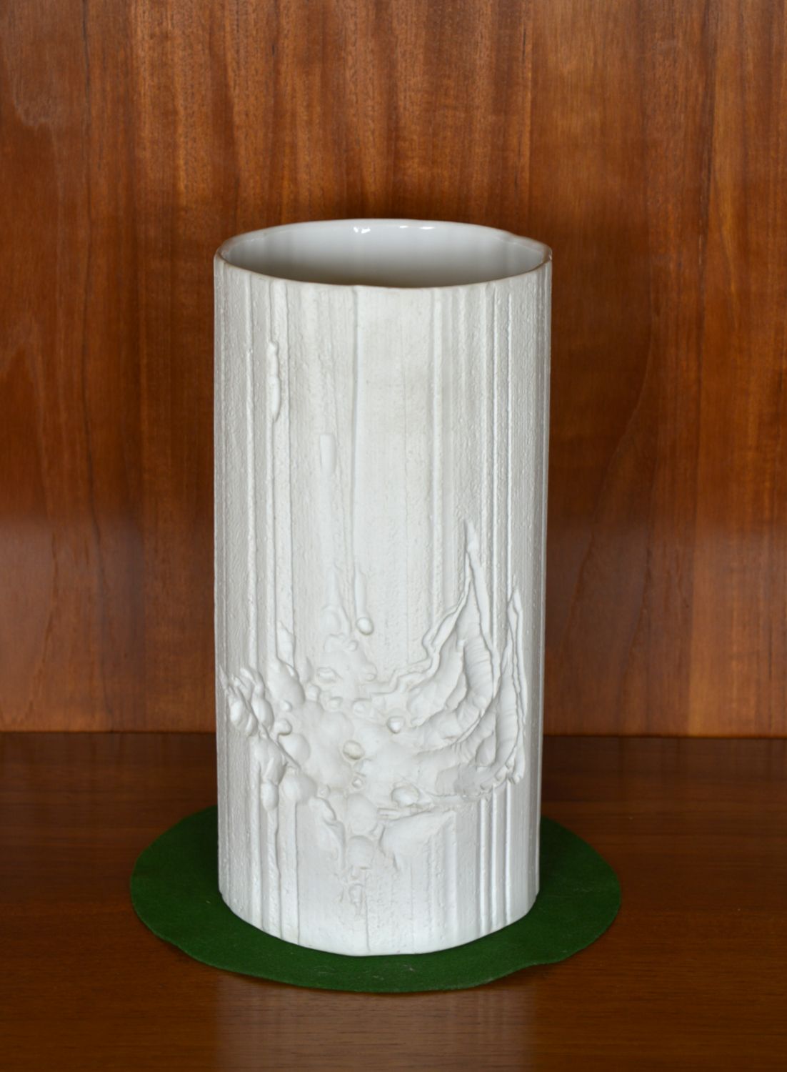 Large 1970s White Hutschenreuther Op Art Bisque Porcelain Sculpture By Heinrich Fuchs