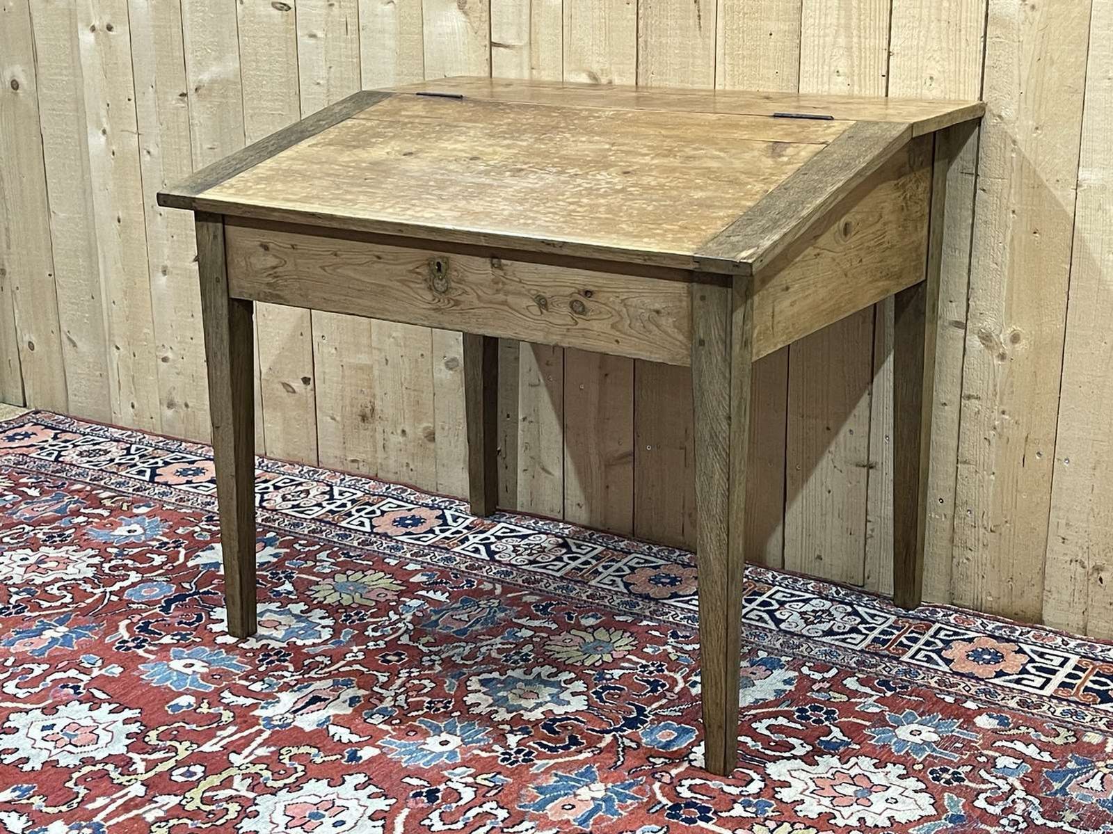 photo for sale Rustic Sloping Desk From The 19th Century In Oak And Fir
