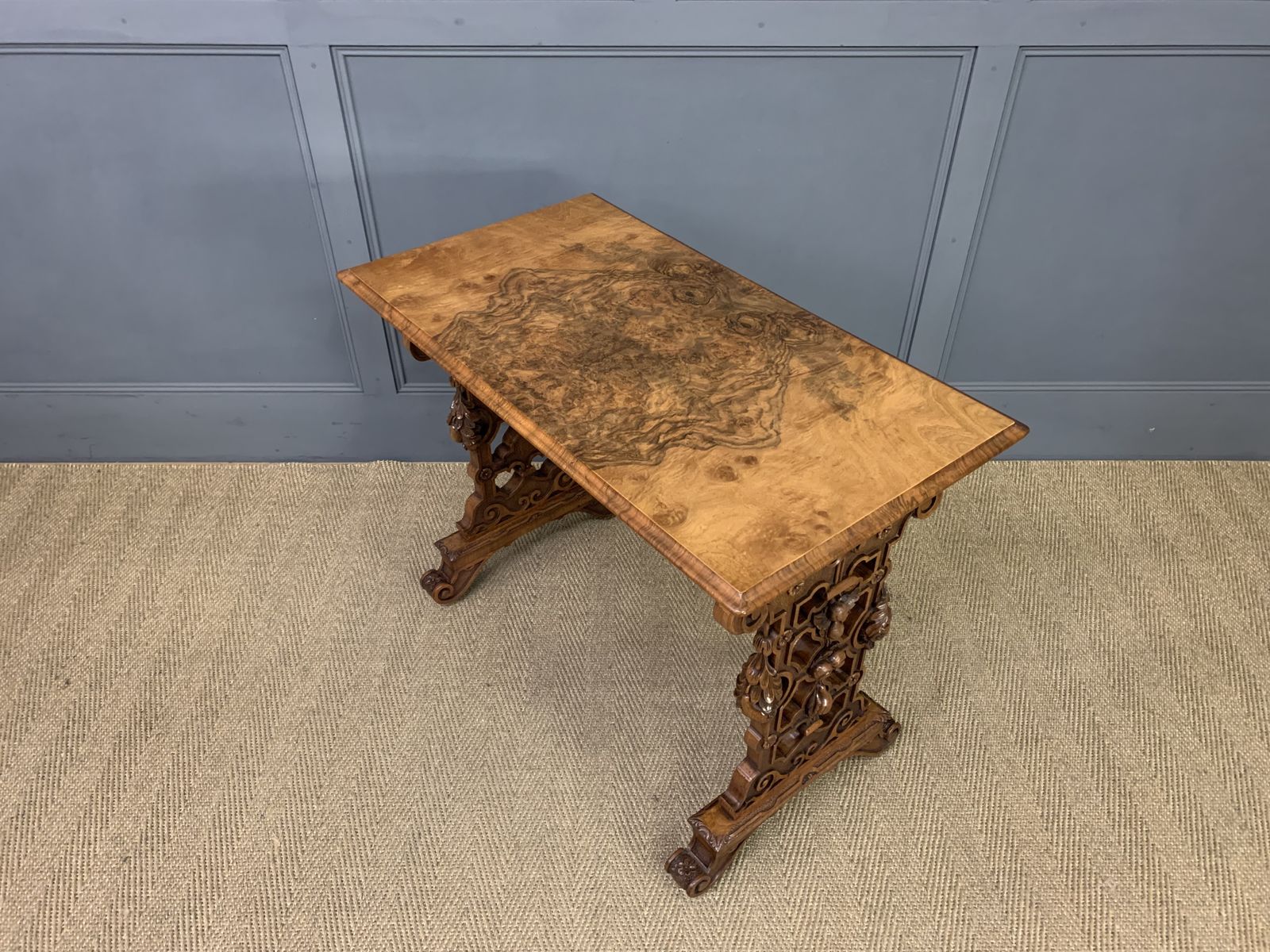 Victorian Burr Walnut Lamp Table photo Furniture