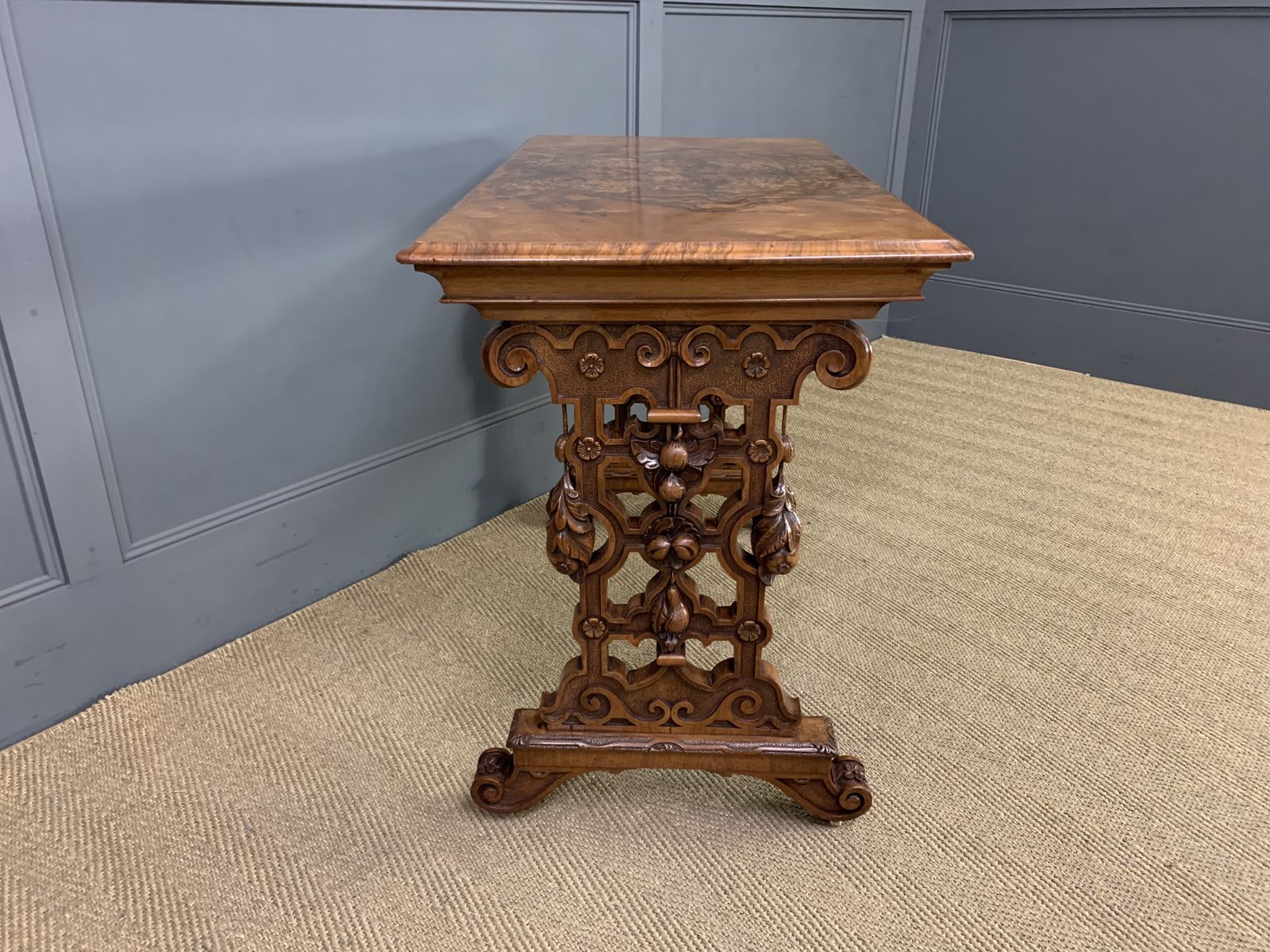 Furniture Victorian Burr Walnut Lamp Table photo