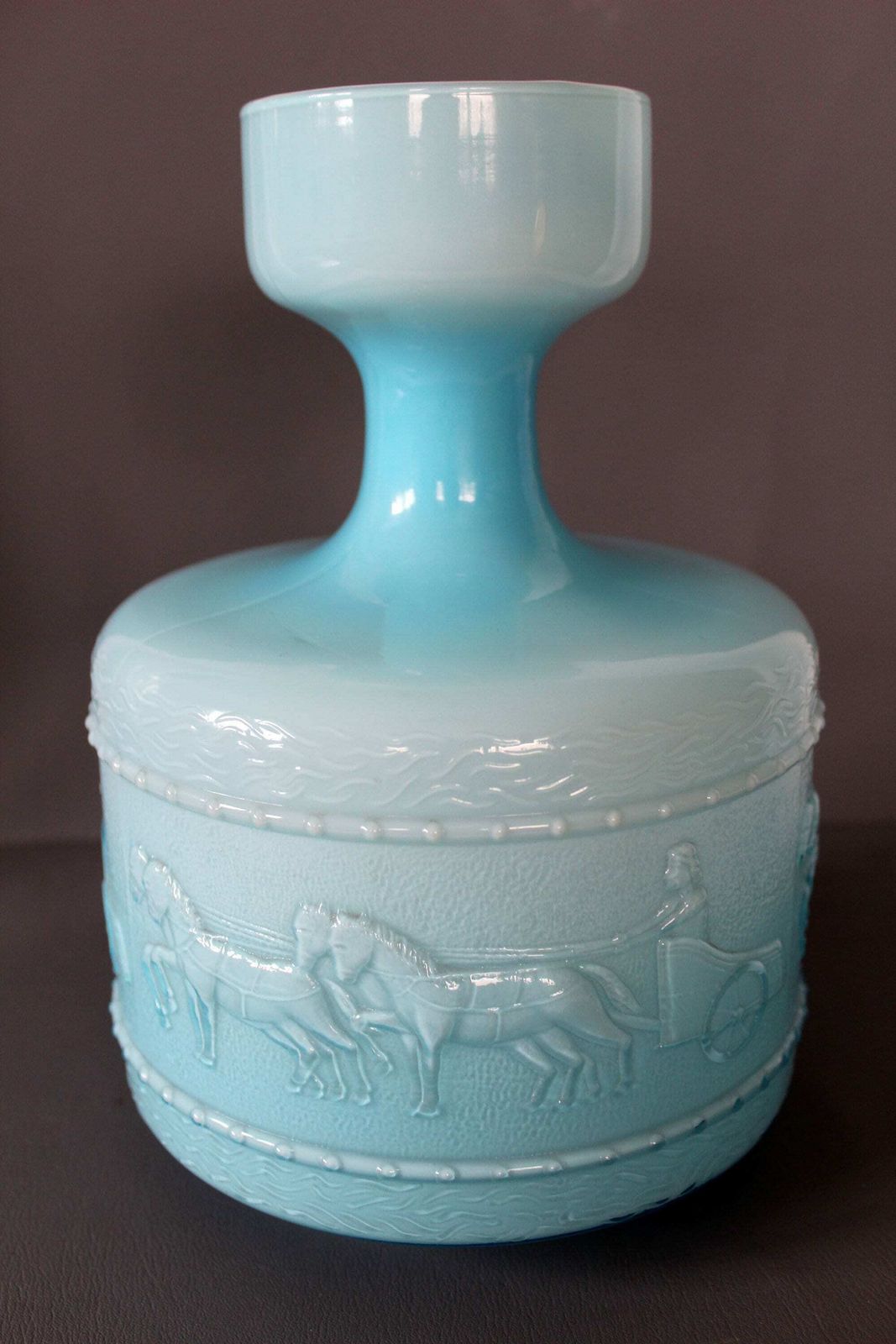 Tall And Large Vintage Retro Mid Century Turquoise Empoli Opaline Italy Stelvia Glass Vase, Italy, Cased Glass, Gladiator Carriage, Horses photo buy