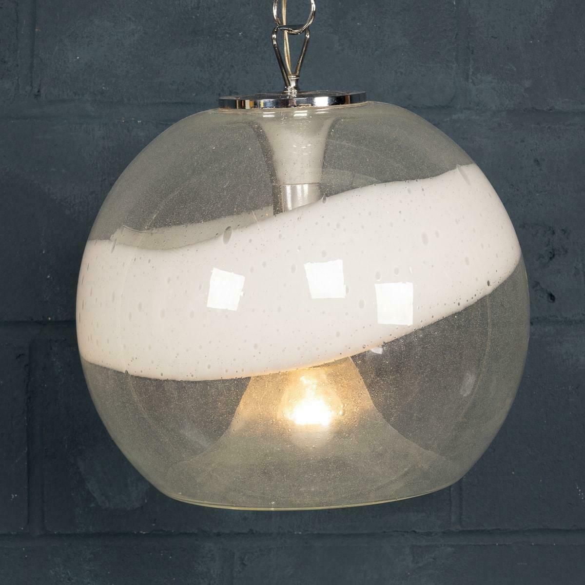 20th Century Italian White & Clear Murano Glass Pendant Lamp C.1970 photo 895.0
