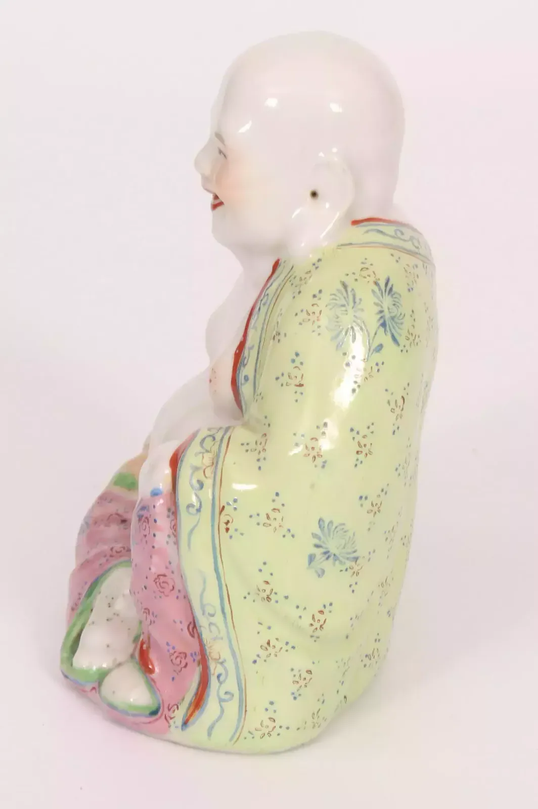 photo furniture Porcelain Figures Of Buddha, 1800s