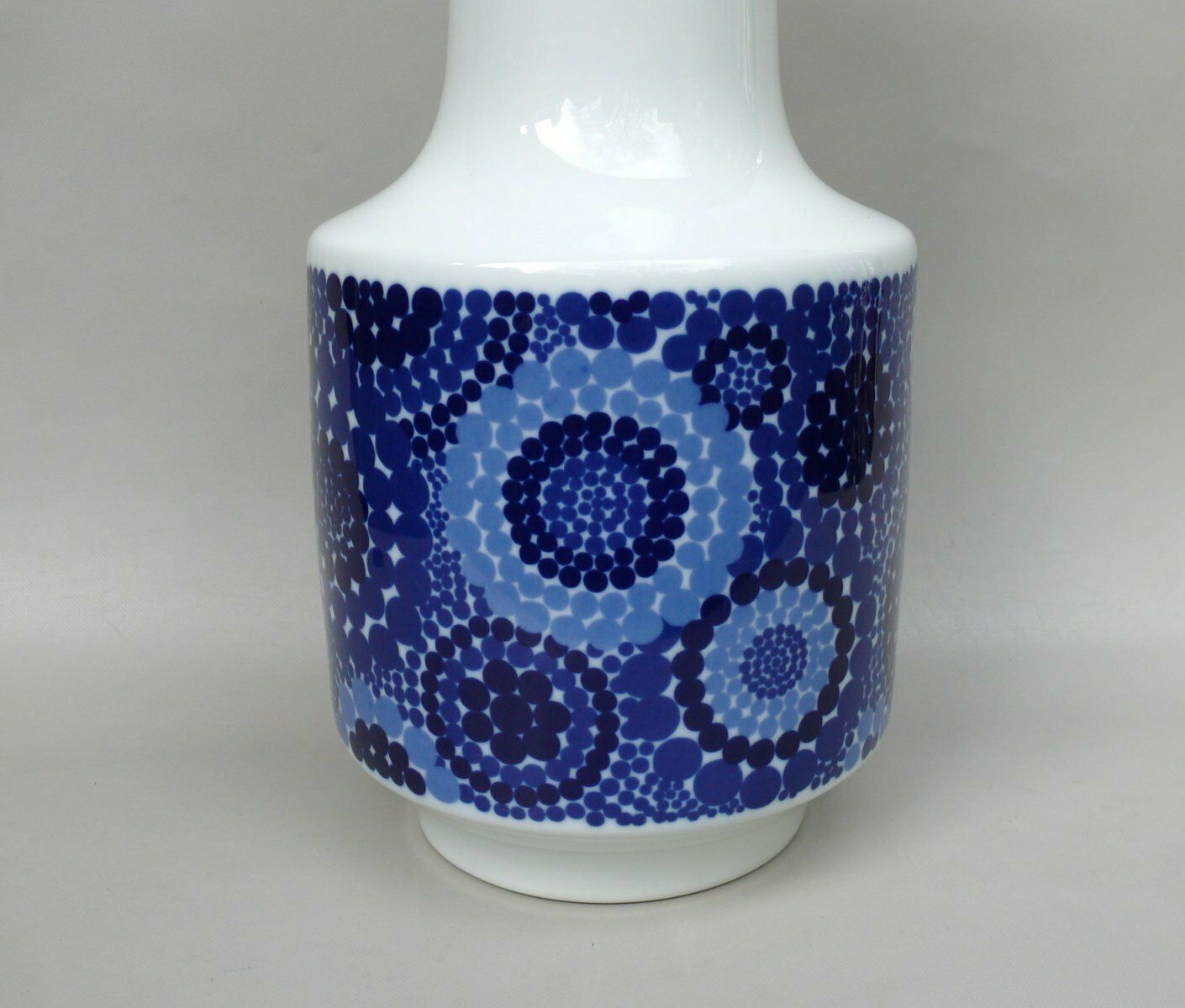 photo furniture Large Pop Art Floor Vases From Heinrich Porcelain, 1960s, Set Of 2