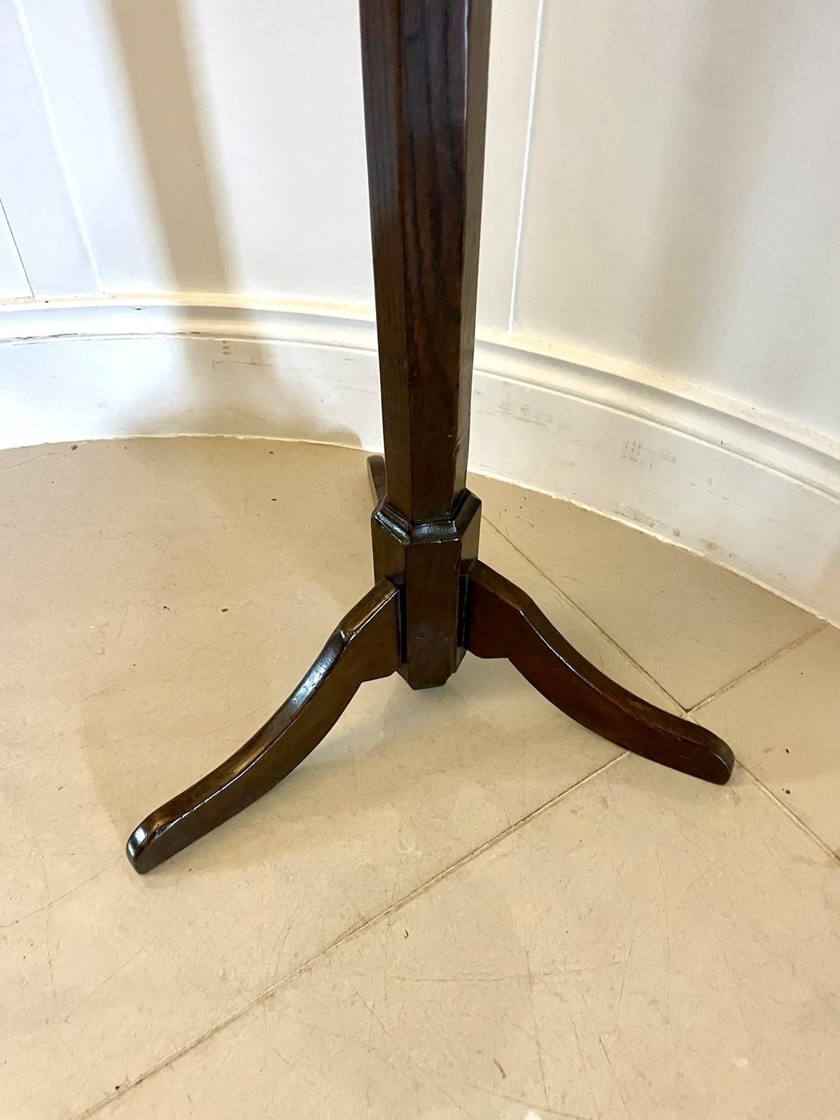 Unusual Antique 18th Century Quality Burr Oak Lamp Stand photo vinterior
