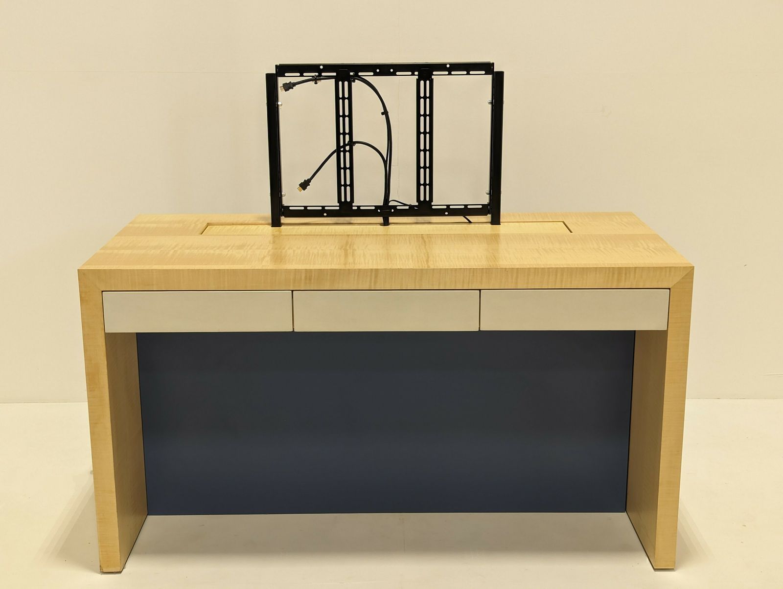 photo for sale Collett Zarzycki Sycamore Tv Media Desk