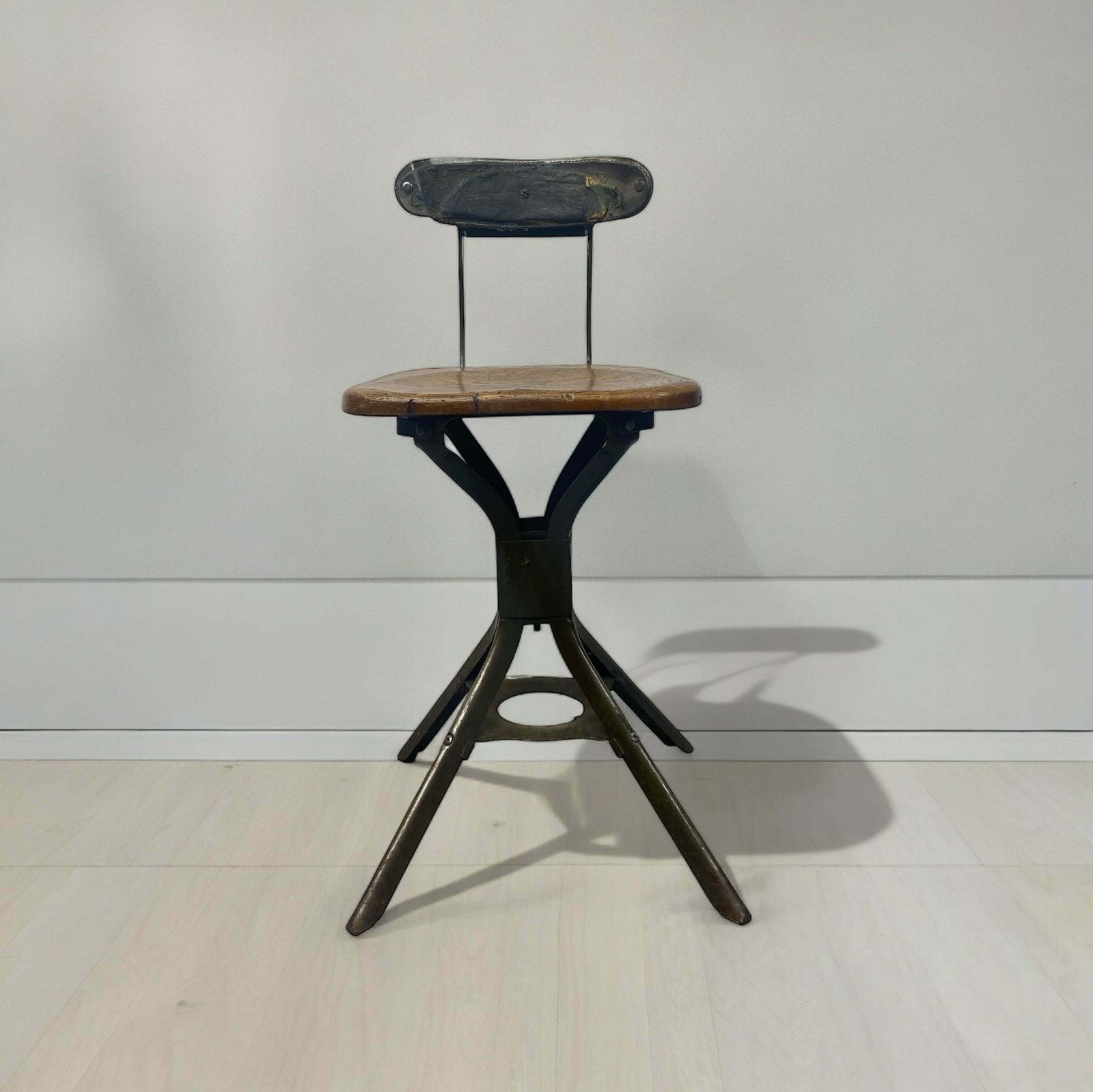 Machinist Chair Evertaut Vintage photo furniture