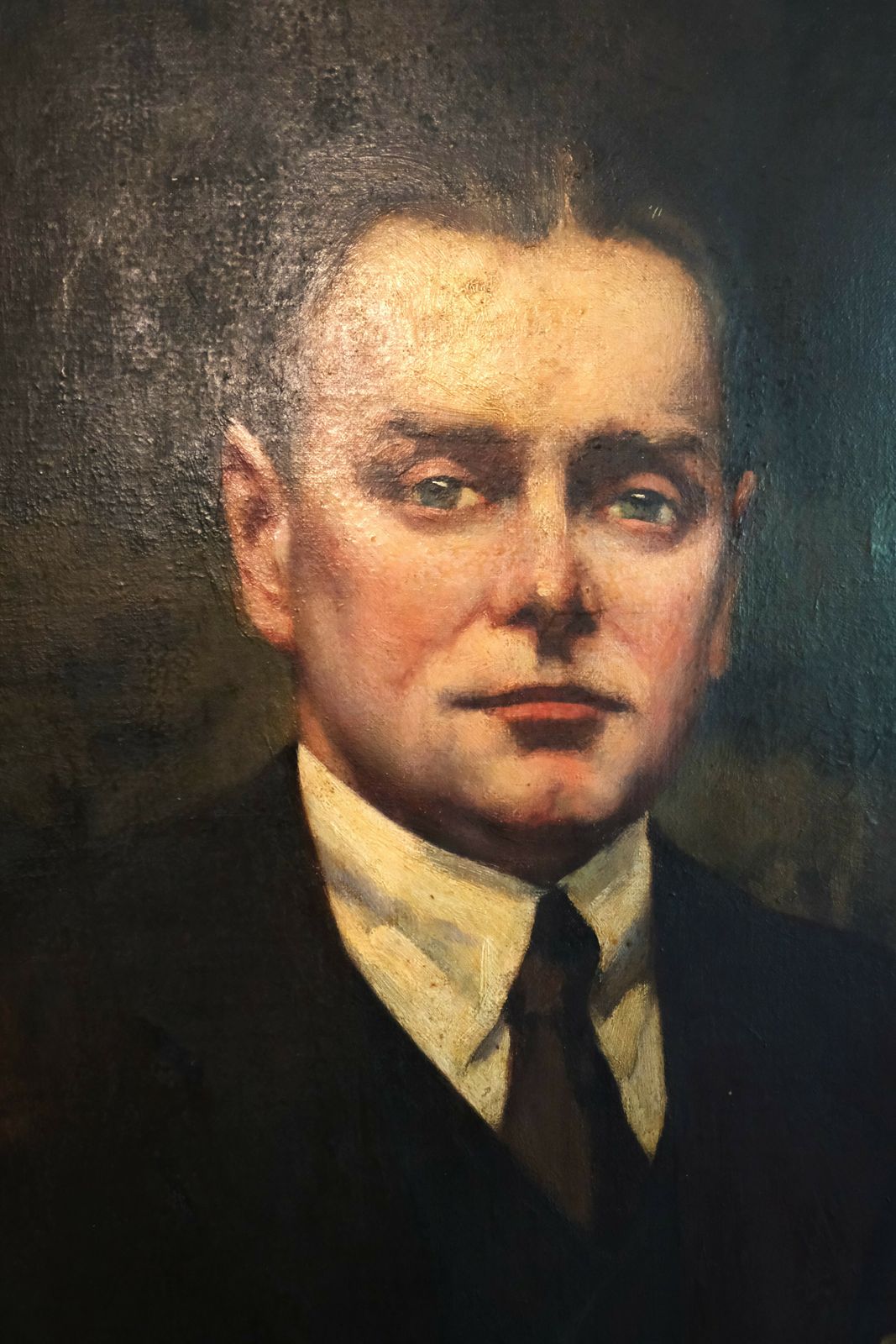 Oil Portrait Of A Edwardian Gentleman photo furniture