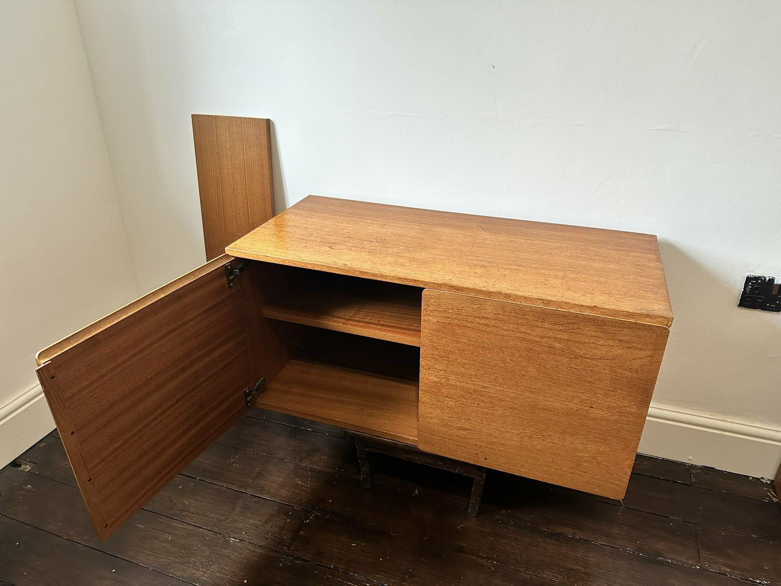 Beaver & Tapley Floating Cabinet photo Furniture