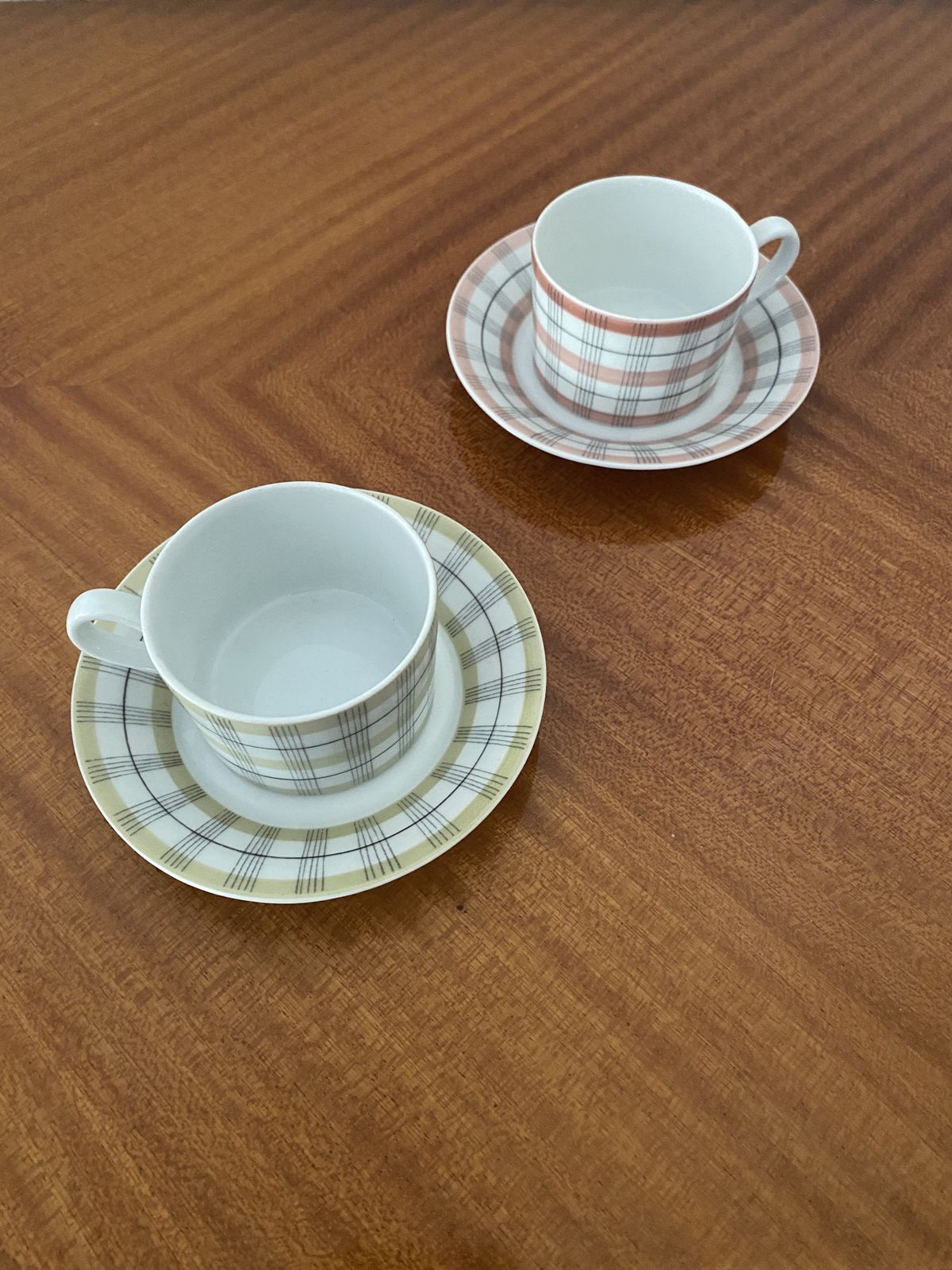 Arabia Mugs By Esteri Tomula, 1950s photo for sale