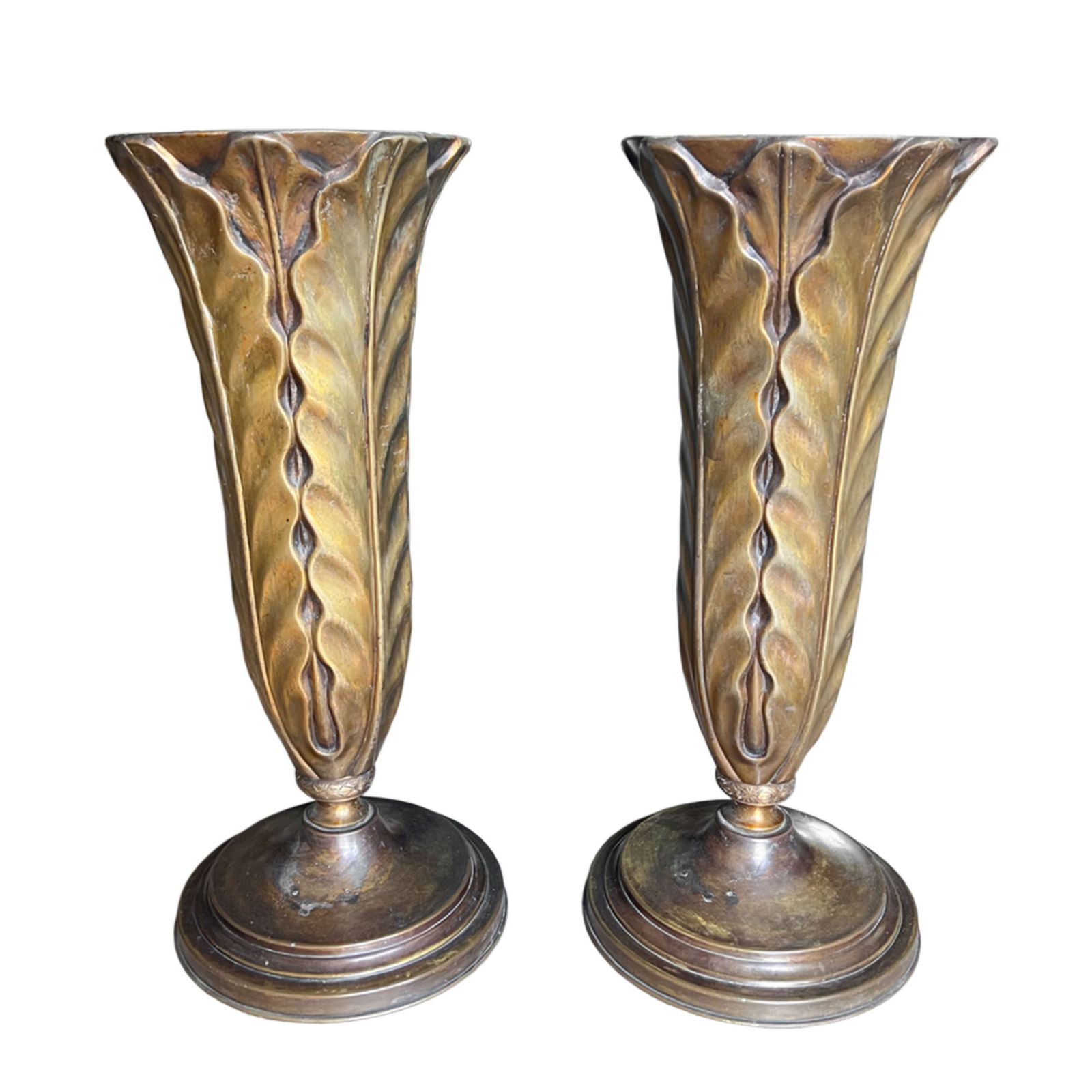 French 1940s Large Pair Of Patinated Brass Uplighters