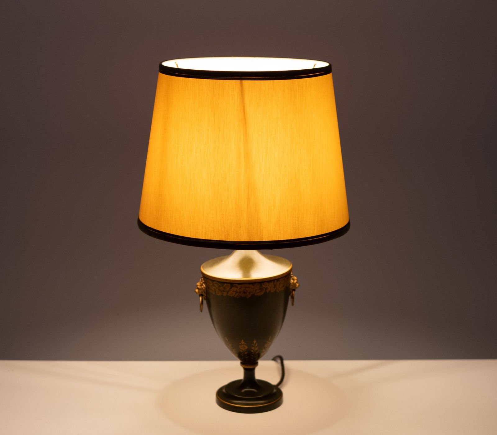 photo for sale Beautiful Metal Green Painted Tôle Table Lamp 1960s France