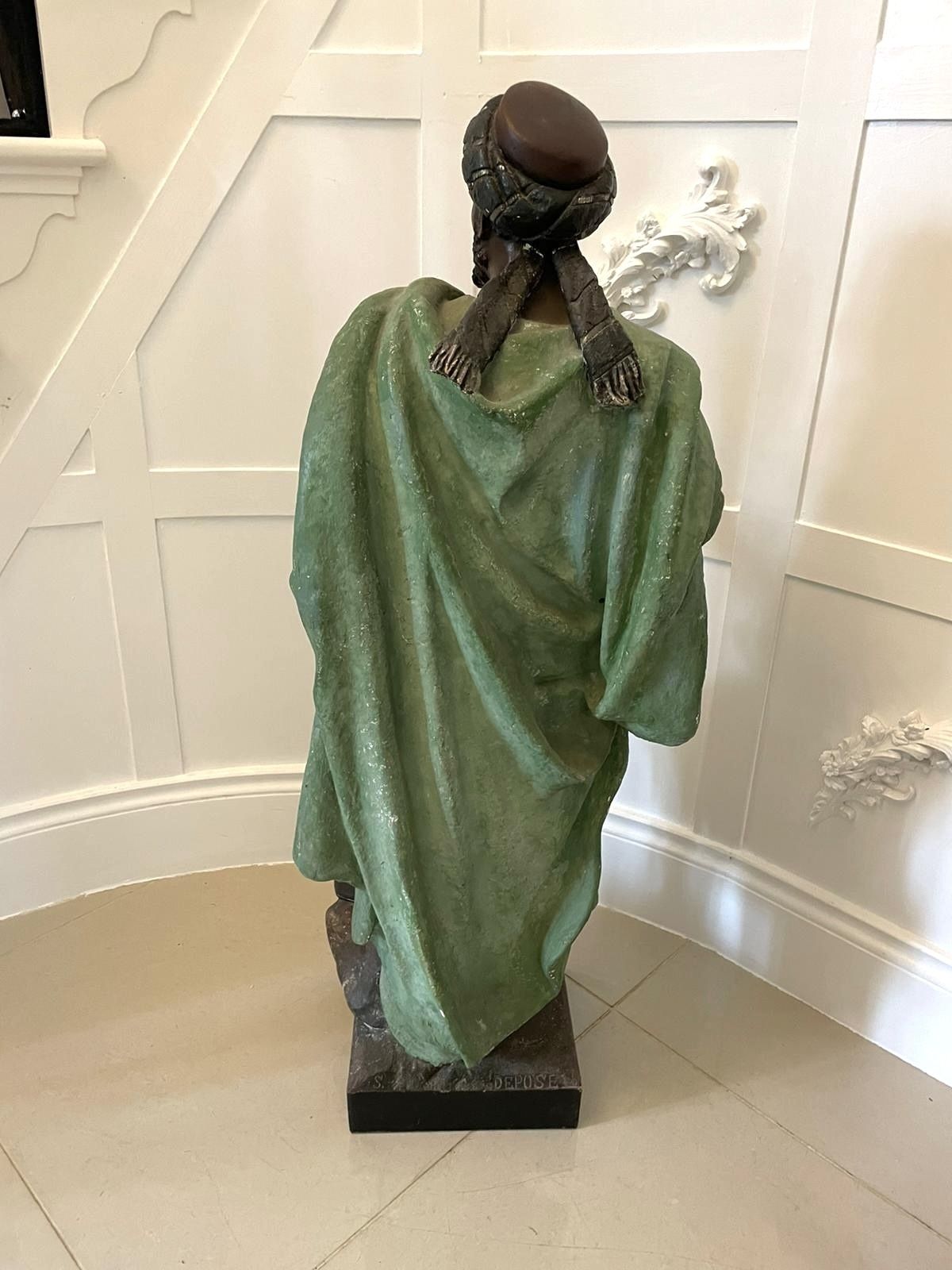 photo vinterior Spectacular Pair Of Large Antique Quality Orientalist Polychromed Plaster Moorish Figures