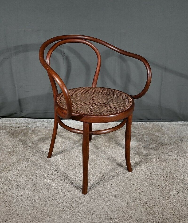 Bentwood Armchair By Jacob & Josef Kohn – 1900