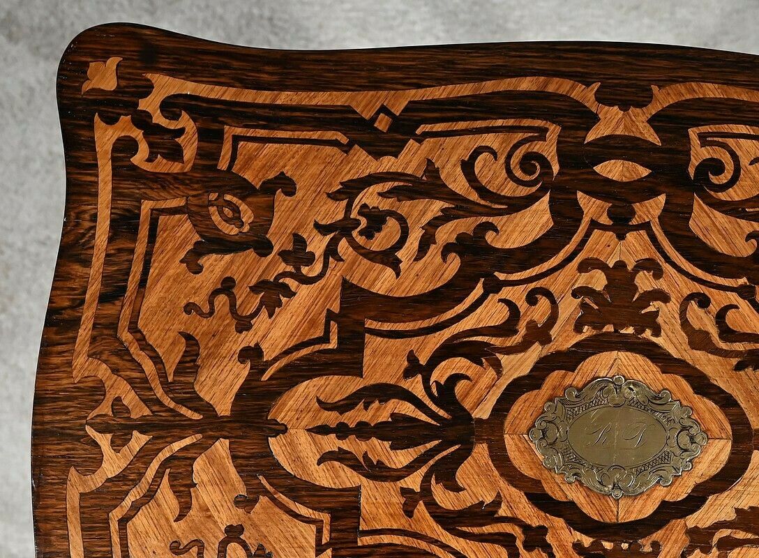 photo furniture Rosewood And Palisander Workbench, Louis XV Style, Napoleon III Period – Mid 19th Century