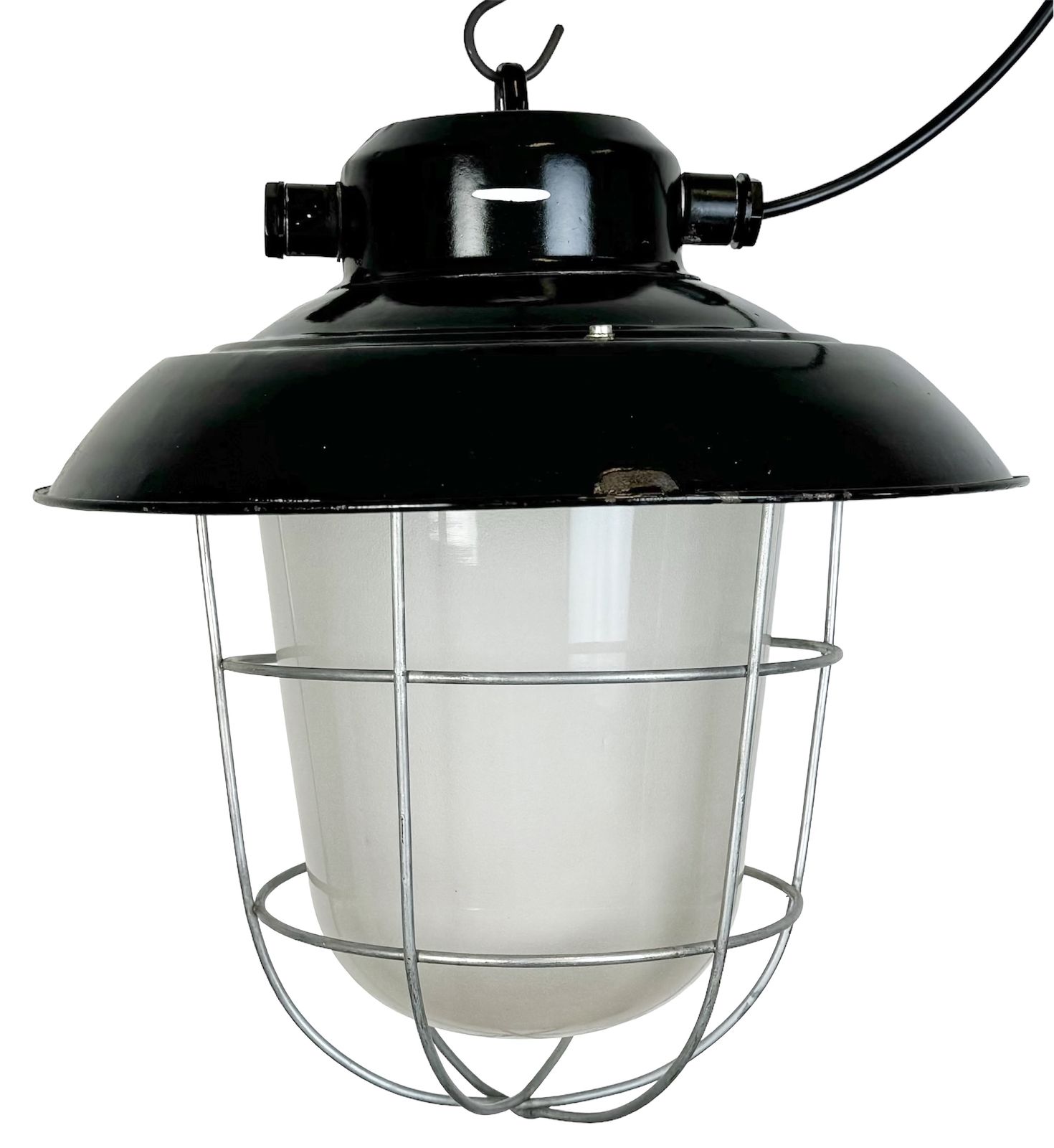 Industrial Black Enamel Factory Hanging Lamp, 1960s, 13x