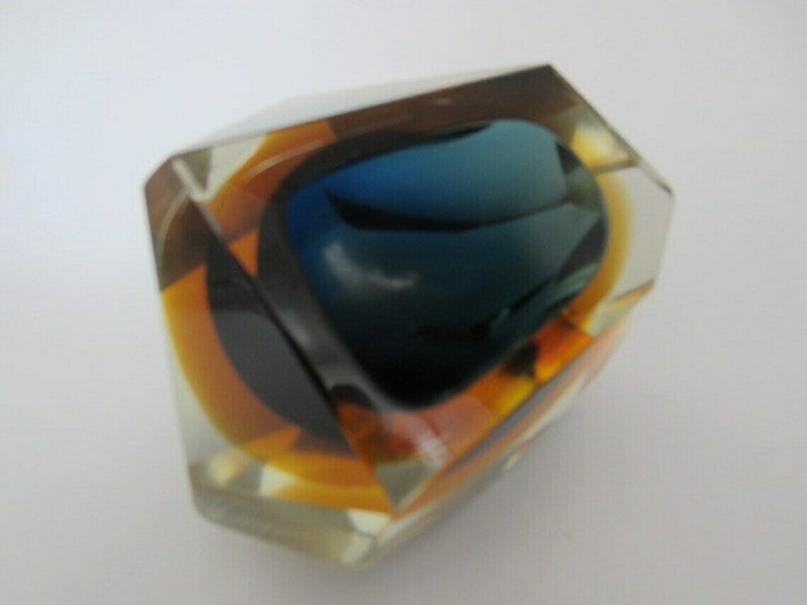 Murano Crystal Glass Sommerso Faceted Sculptural Bowl By Flavio Poli, 1960s, photo furniture