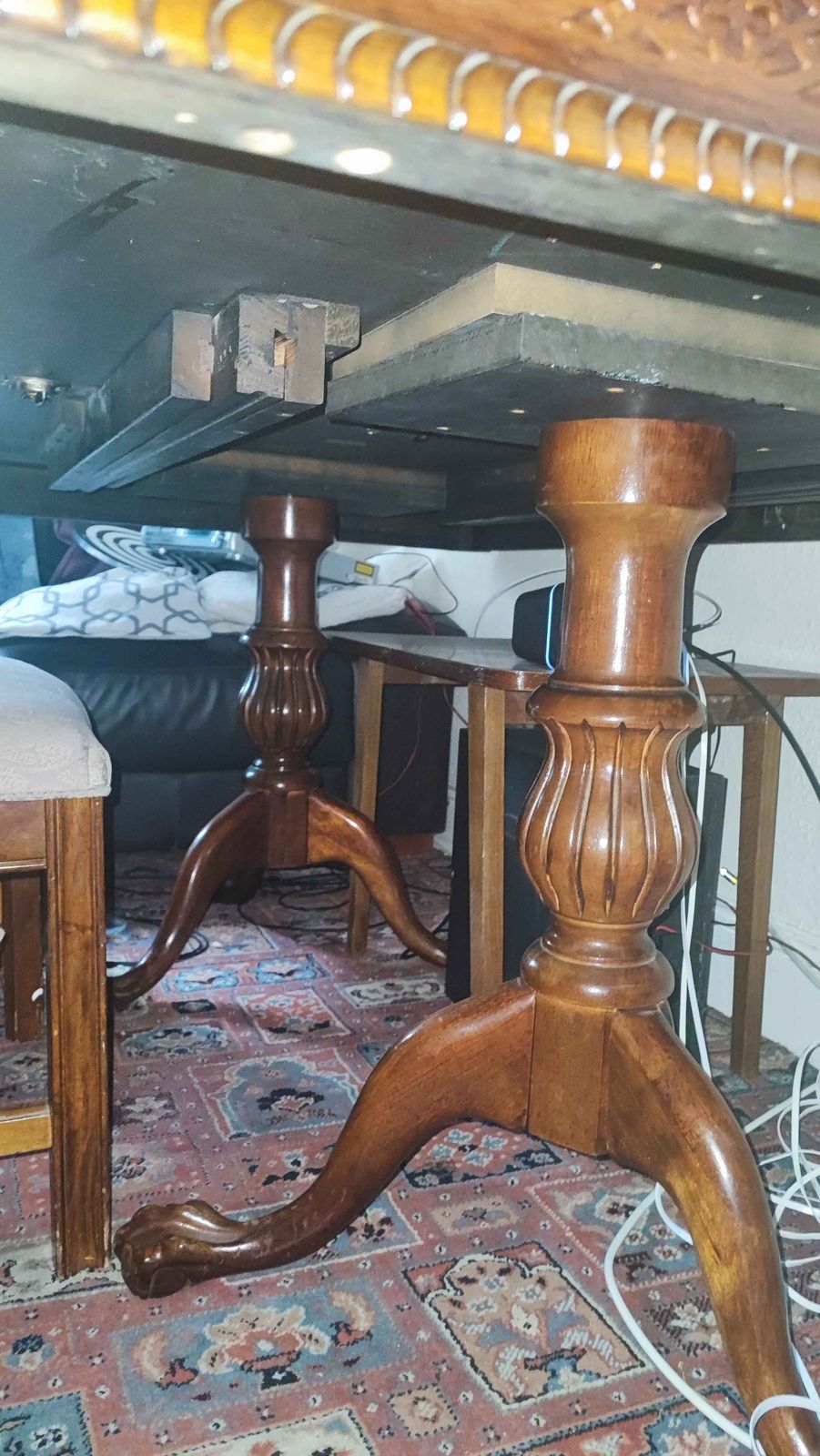 Vintage Charm Mahogany Dining Set With Chair Collection photo for sale