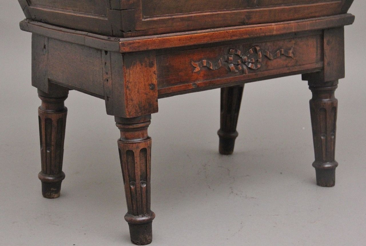 photo buy 18th Century French Walnut Wine Cooler