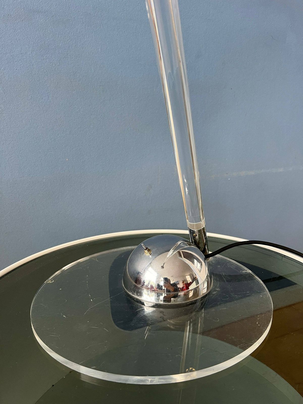 Postmodern Tafellamp Uit De Jaren 80 In Transparant Plexiglas photo buy