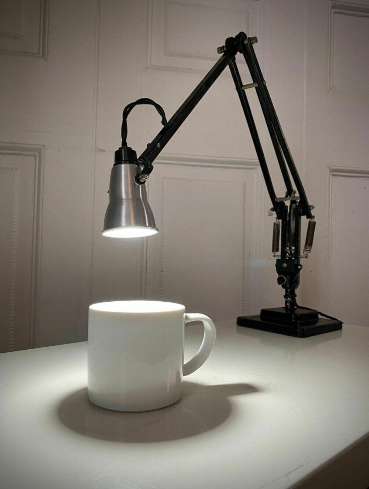 Herbert Terry & Sons Wwii Air Ministry 5c/1079 Navigators Anglepoise Lamp. photo furniture