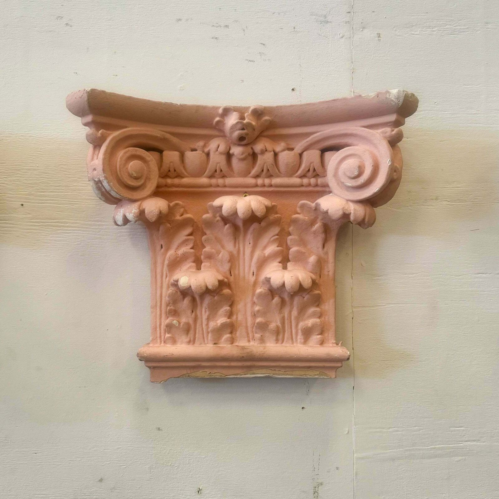 photo furniture Set Of 4 Plaster Corinthian Capitals
