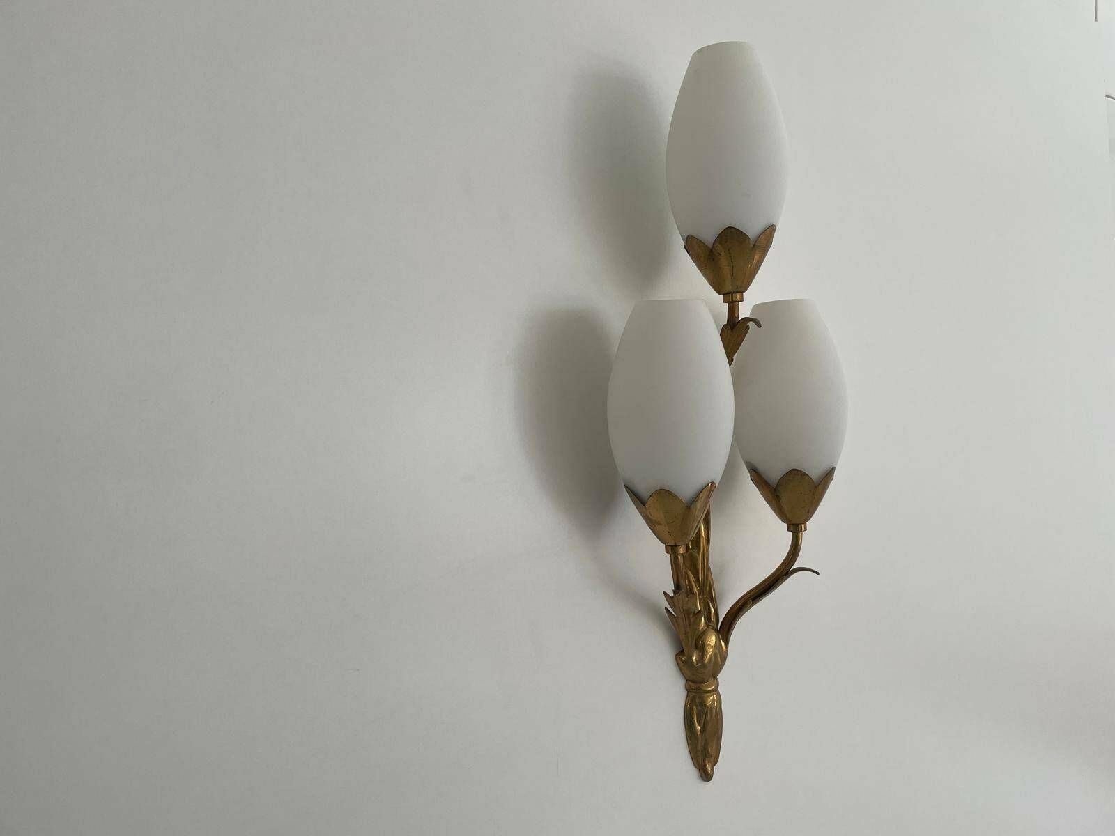 Exclusive Italian Tulip Design Triplet Glass Shade And Brass Body Luxurious Wall Lamp, 1960s, Italy photo buy