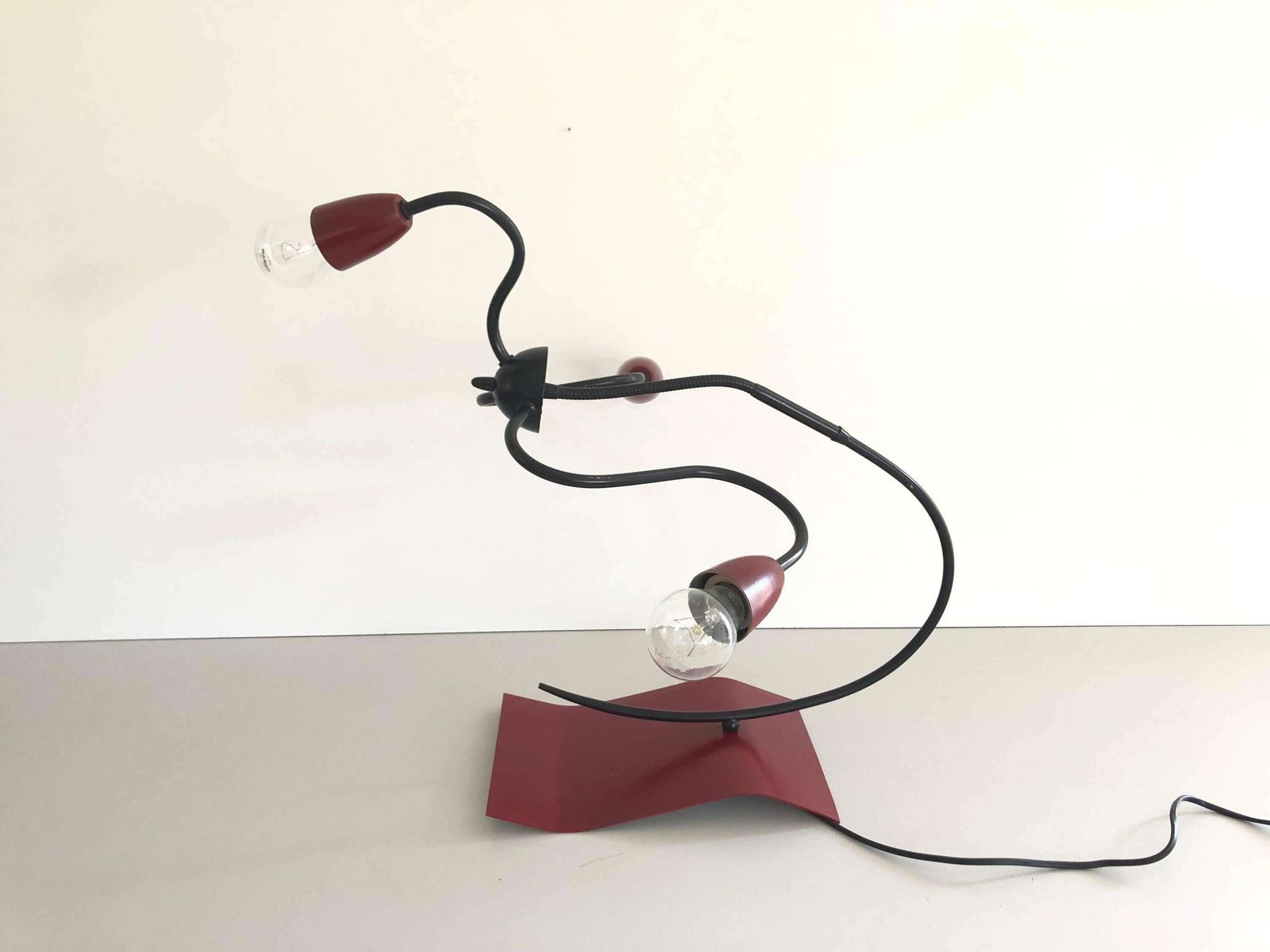 3 Armed Adjustable Bordeaux Metal Rare Atomic Table Lamp, 1970s, France photo 924.0