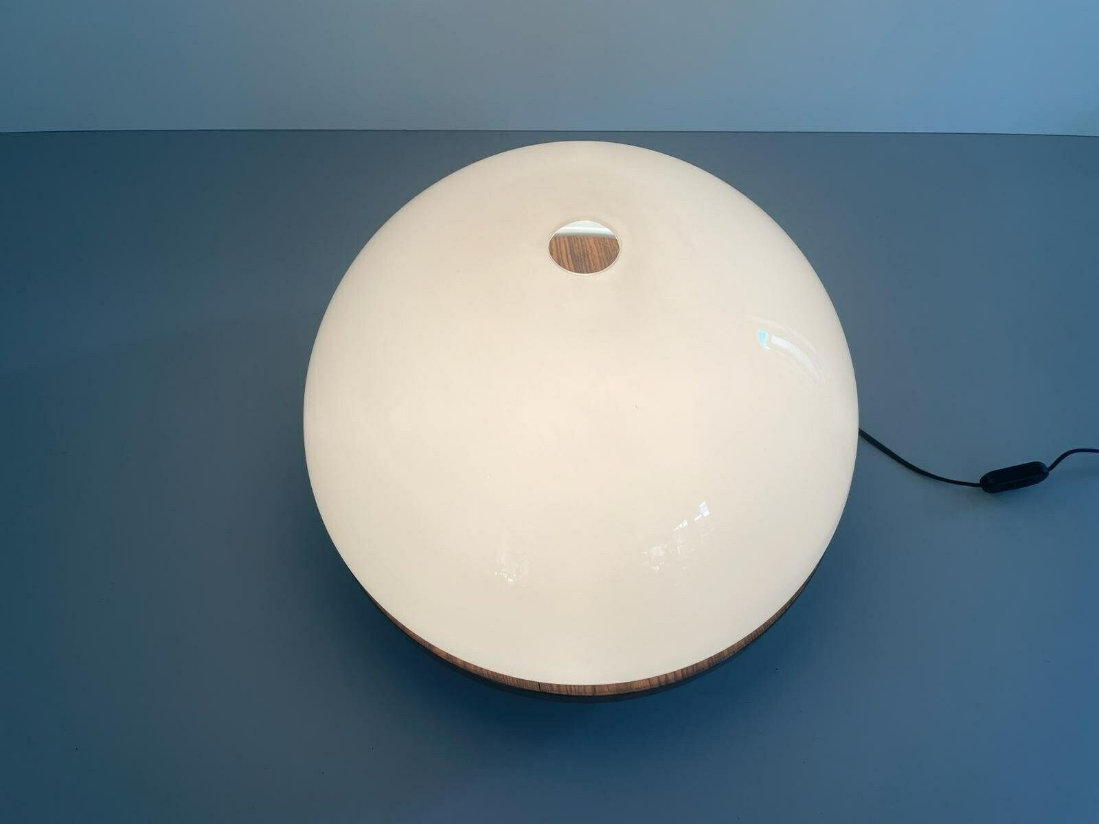 Model 3/3 Table Lamp In Glass And Wood By Luigi Massoni For Selenova, Italy, 1970s photo buy