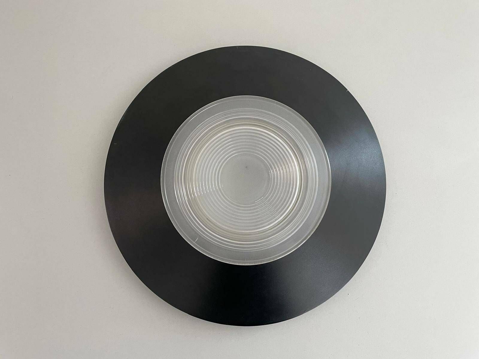 Model Quark Round Sconce By Hans Von Klier For Bilumen, 1970s, Italy photo buy
